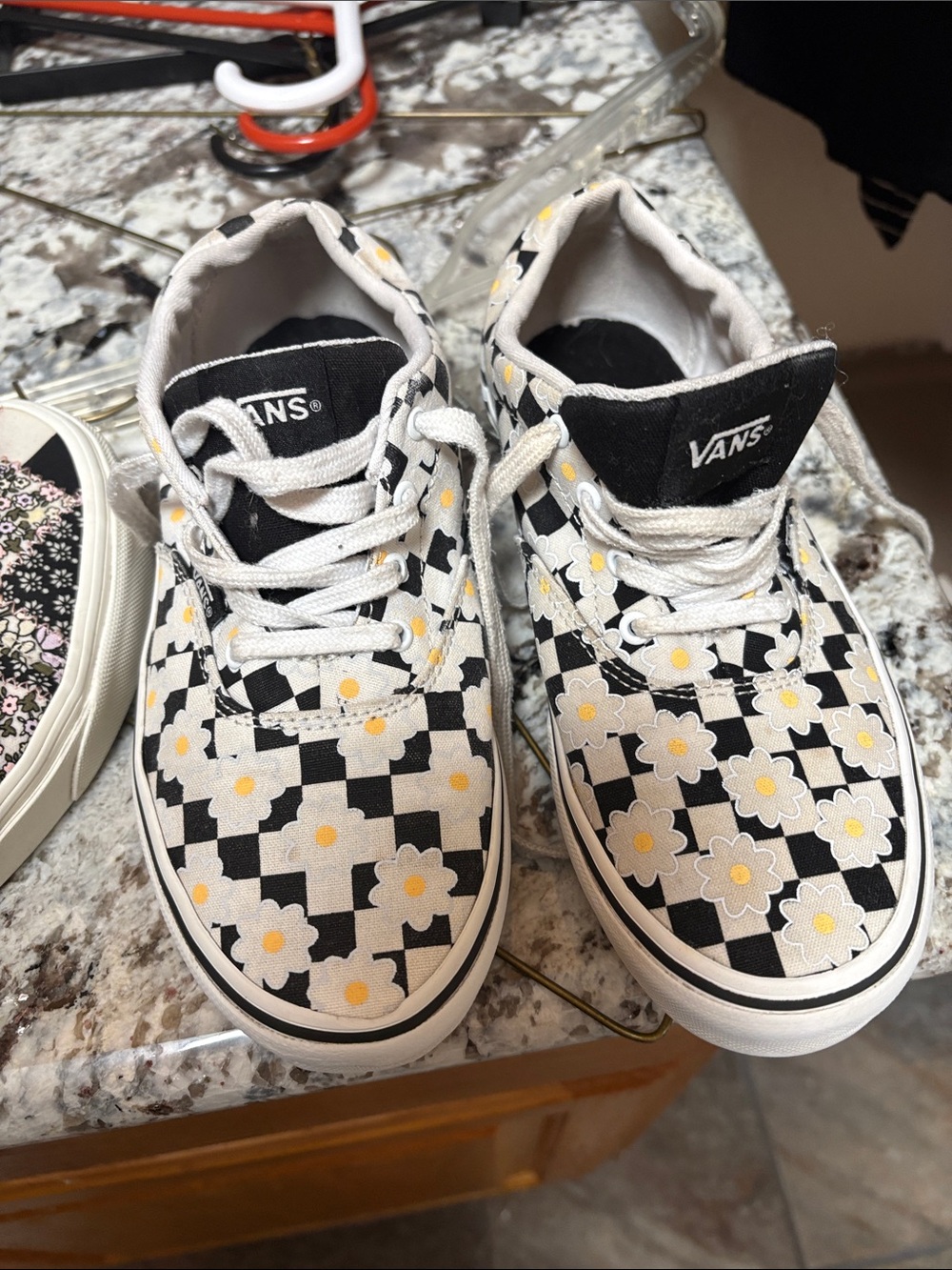 Vans kids Checkerboard Daisy Sneakers - Black White Yellow